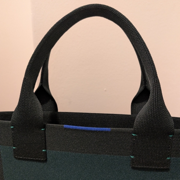 NWOT Rothy's The Handbag *Rare/retired color Juniper - Picture 5 of 10